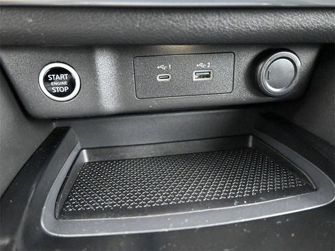 Used 2022 Nissan Rogue SL image 15