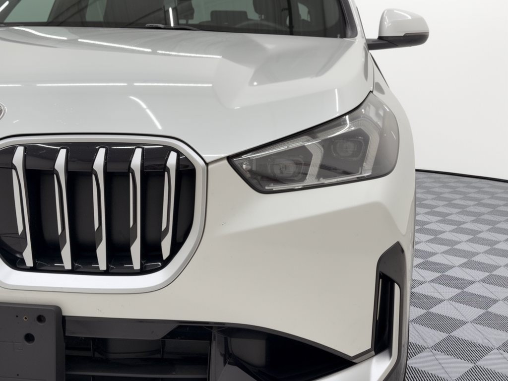 Used 2026 BMW X1 xDrive28i AWD/4WD image 12