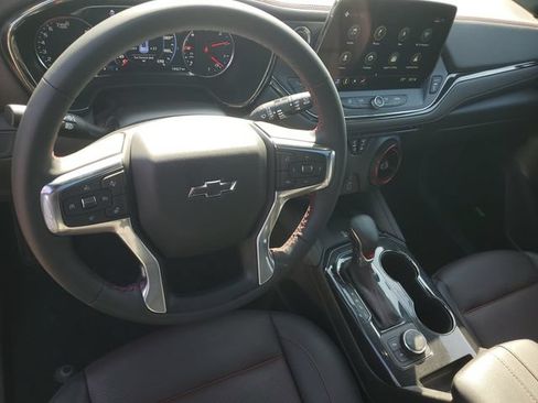 Certified 2025 Chevrolet Blazer RS w/ Driver Confidence II Package AWD/4WD image 19
