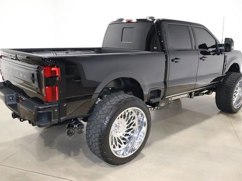 Used 2024 Ford F350 Limited w/ FX4 Off-Road Package image 89