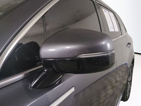 Used 2022 Kia Sorento EX w/ Panoramic Sunroof Package image 12