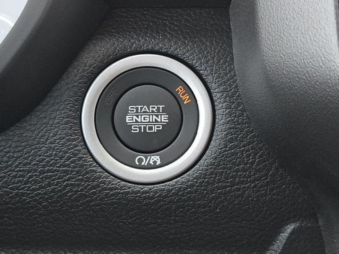 New 2026 RAM 1500 Express AWD/4WD image 16