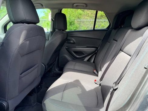 Used 2016 Chevrolet Trax LT FWD image 21