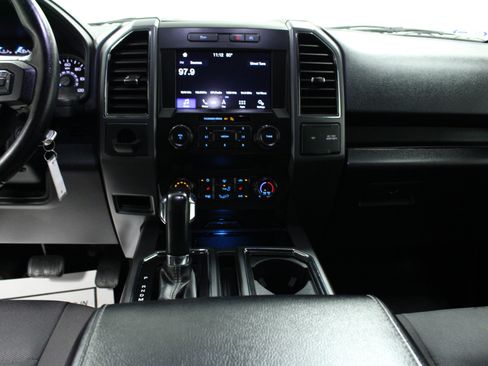 Used 2019 Ford F150 XLT w/ Equipment Group 302A Luxury RWD image 18