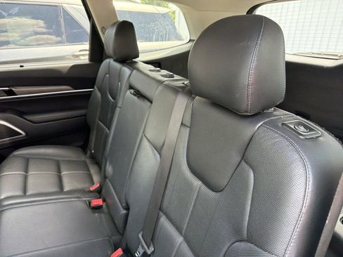 Used 2020 Kia Telluride EX AWD/4WD image 7