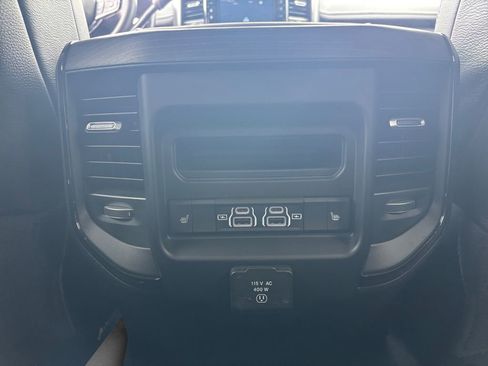 Used 2024 RAM 3500 Limited AWD/4WD image 11