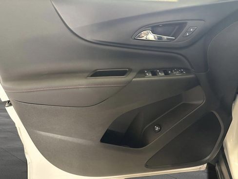 Used 2024 Chevrolet Equinox RS image 10