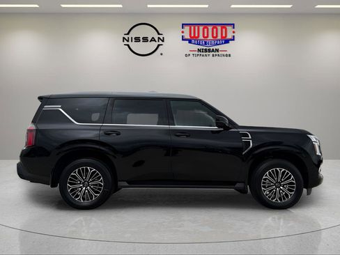 New 2026 Nissan Armada SL w/ Captain's Chari Seat Package AWD/4WD image 2