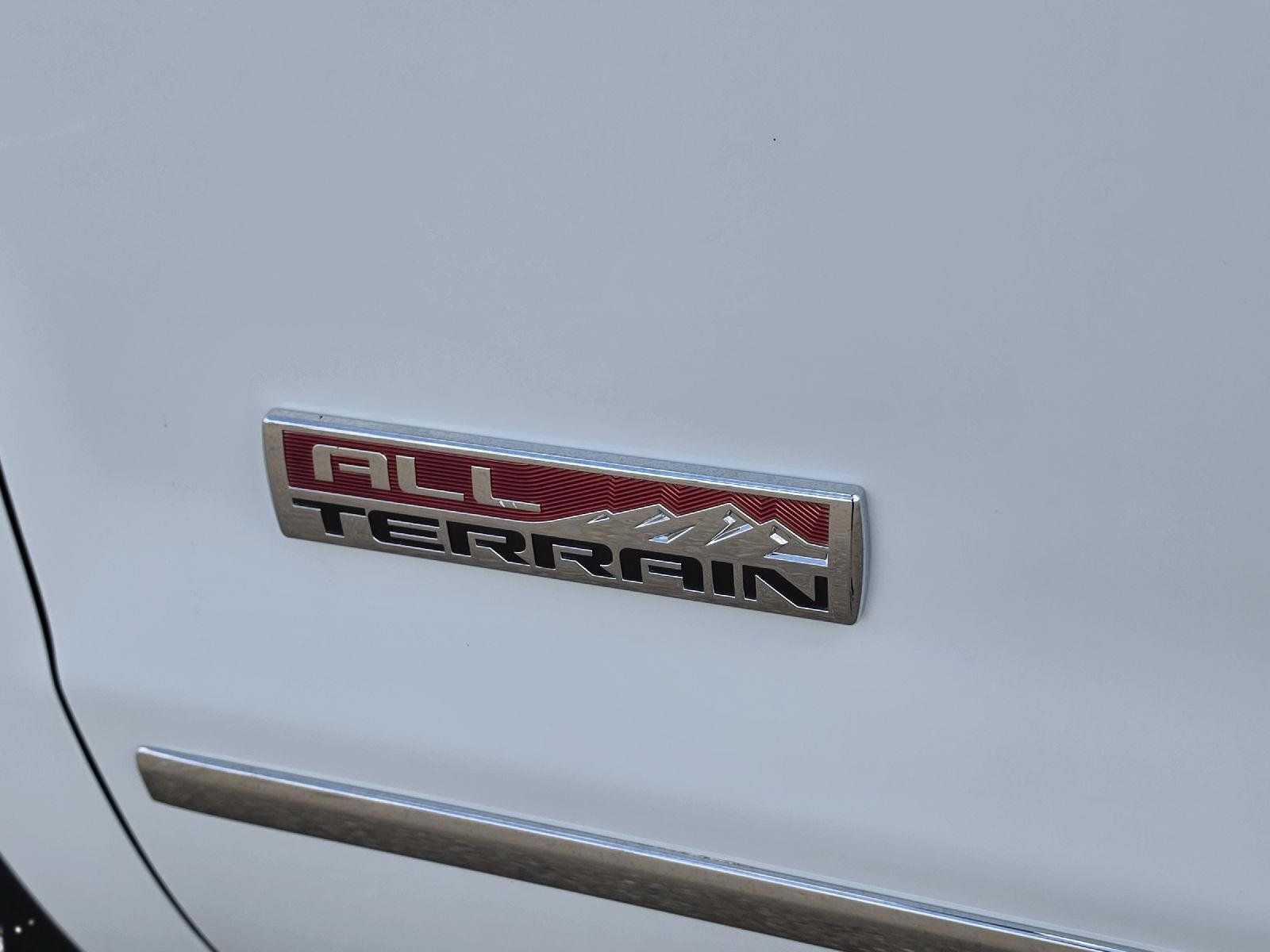 Used 2016 GMC Sierra 1500 SLT w/ All-Terrain Package AWD/4WD image 31