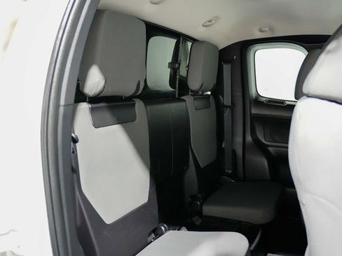 Used 2020 Toyota Tacoma SR image 23