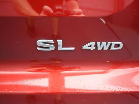Used 2023 Nissan Pathfinder SL w/ SL Premium Package AWD/4WD image 10