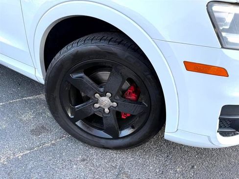 Used 2015 Audi Q3 2.0T Prestige image 30