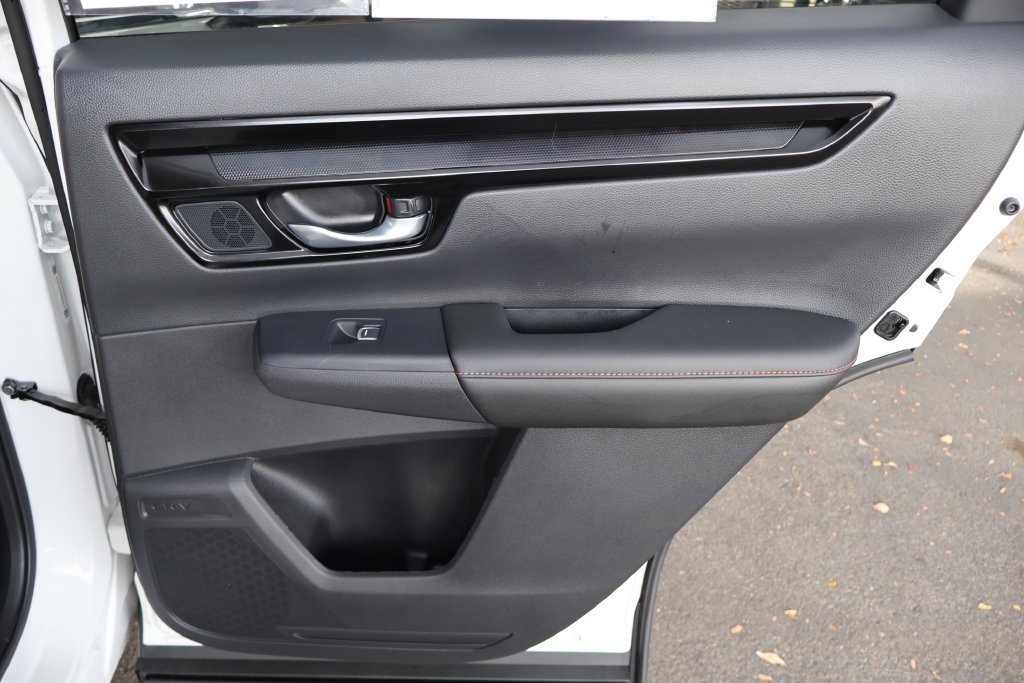 Used 2025 Honda CR-V Sport Touring image 58