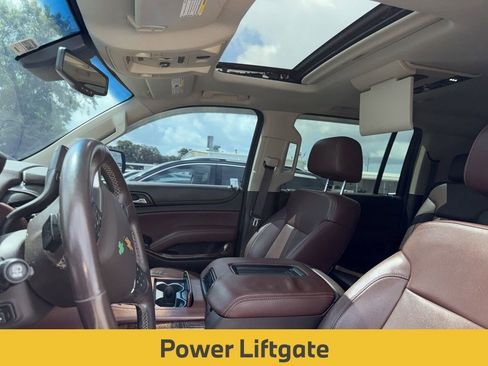 Used 2015 Chevrolet Suburban LTZ RWD image 25