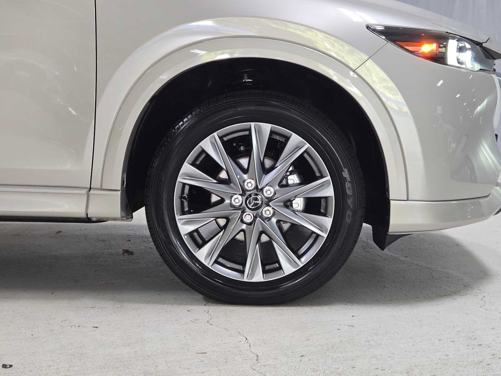 Used 2025 MAZDA CX-5 AWD 2.5 S w/ Premium Plus Pkg image 9