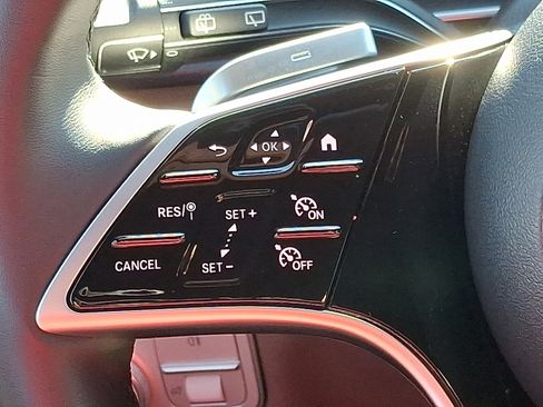 Certified 2026 Mercedes-Benz GLE 350 4MATIC image 21