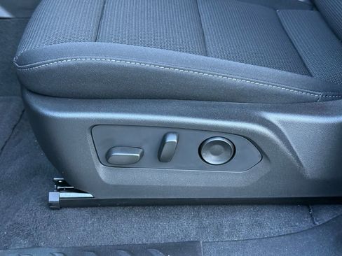 New 2026 GMC Canyon Elevation w/ Convenience Package image 10