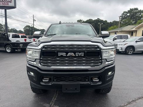 Used 2019 RAM 2500 Limited AWD/4WD image 2