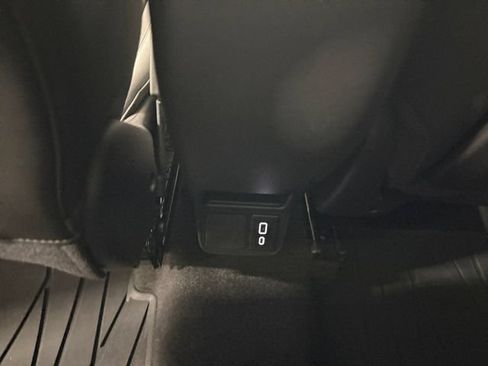 Used 2023 Buick Encore GX Preferred w/ Cold Weather Comfort Package AWD/4WD image 19