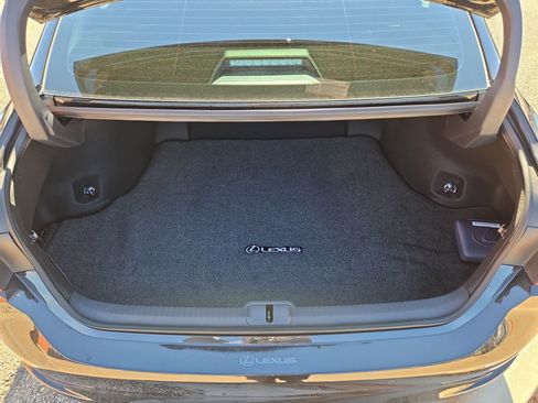 New 2025 Lexus ES 350 w/ Premium Package image 12