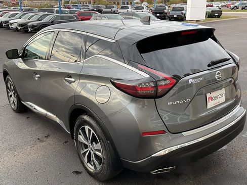 Used 2022 Nissan Murano S AWD/4WD image 7