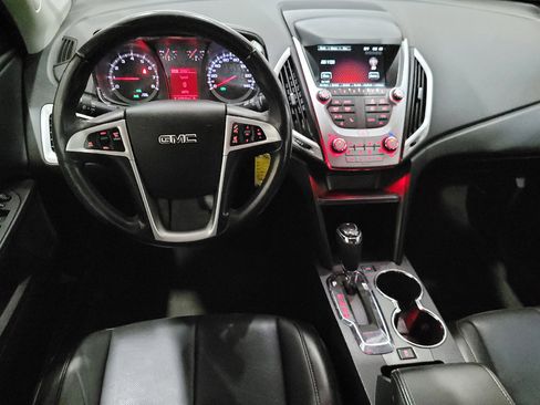 Used 2017 GMC Terrain SLT image 22