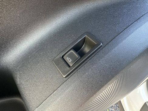 New 2025 Audi Q5 Premium Plus AWD/4WD image 12