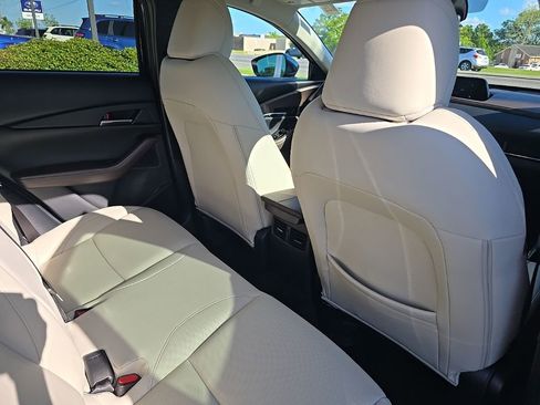 Used 2024 MAZDA CX-30 AWD 2.5 S w/ Premium Package image 31