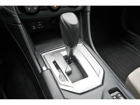 Used 2022 Subaru Impreza Premium image 31