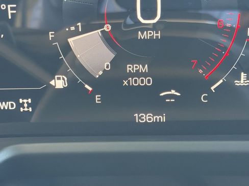 New 2026 GMC Acadia AT4 AWD/4WD image 18