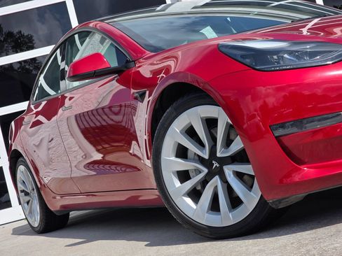 Used 2023 Tesla Model 3 Standard Range RWD image 8