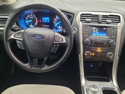 Used 2018 Ford Fusion S image 22