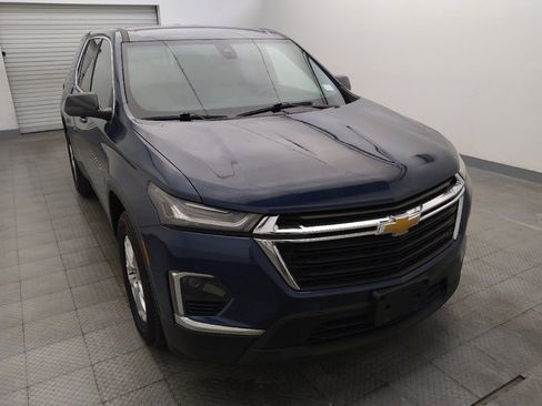 Used 2022 Chevrolet Traverse LS FWD image 14