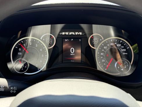 New 2026 RAM 1500 Express image 26