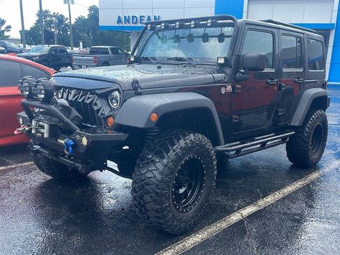 Used 2012 Jeep Wrangler Unlimited Sport AWD/4WD image 2