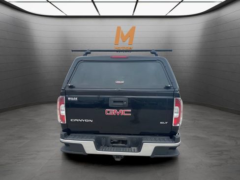 Used 2015 GMC Canyon SLT AWD/4WD image 4
