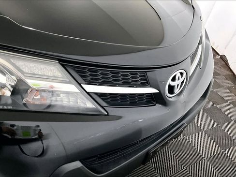 Used 2015 Toyota RAV4 Limited w/ Technology Package AWD/4WD image 29