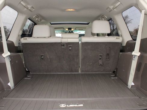 Used 2019 Lexus GX 460 image 14