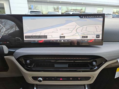 New 2026 BMW 430i xDrive Convertible w/ Convenience Package image 29