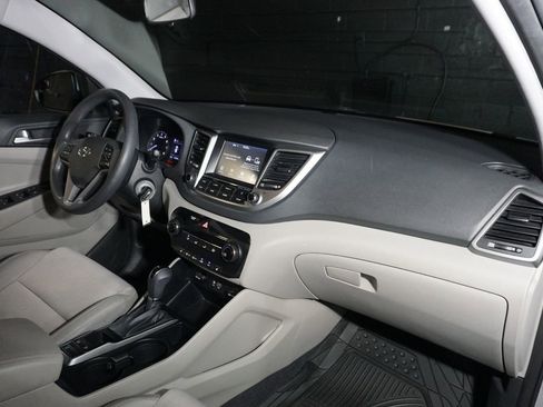 Used 2018 Hyundai Tucson SEL AWD/4WD image 18