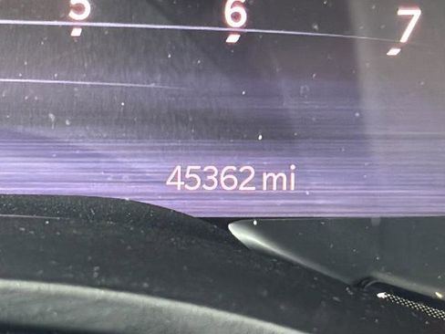 Used 2025 RAM 1500 Limited image 30