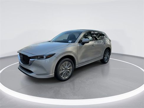 New 2025 MAZDA CX-5 AWD 2.5 S w/ Premium Plus Pkg image 4