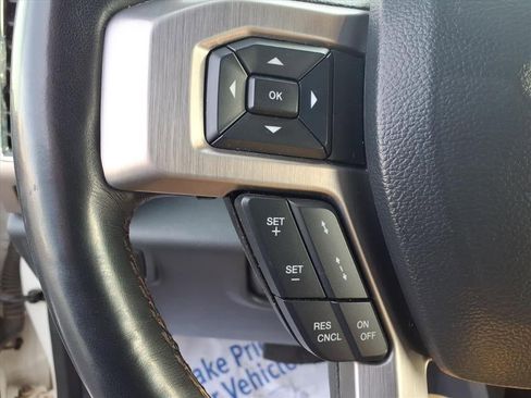 Used 2022 Ford F350 Platinum image 18