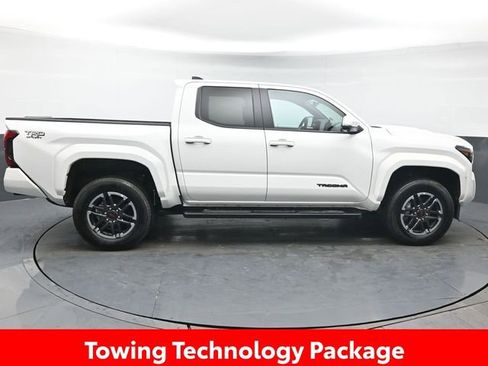 Used 2024 Toyota Tacoma TRD Sport image 8