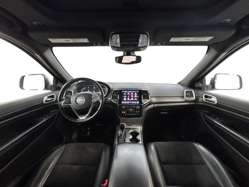 Used 2020 Jeep Grand Cherokee Altitude image 17