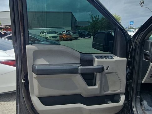 Used 2018 Ford F150 XL w/ Equipment Group 101A Mid AWD/4WD image 10