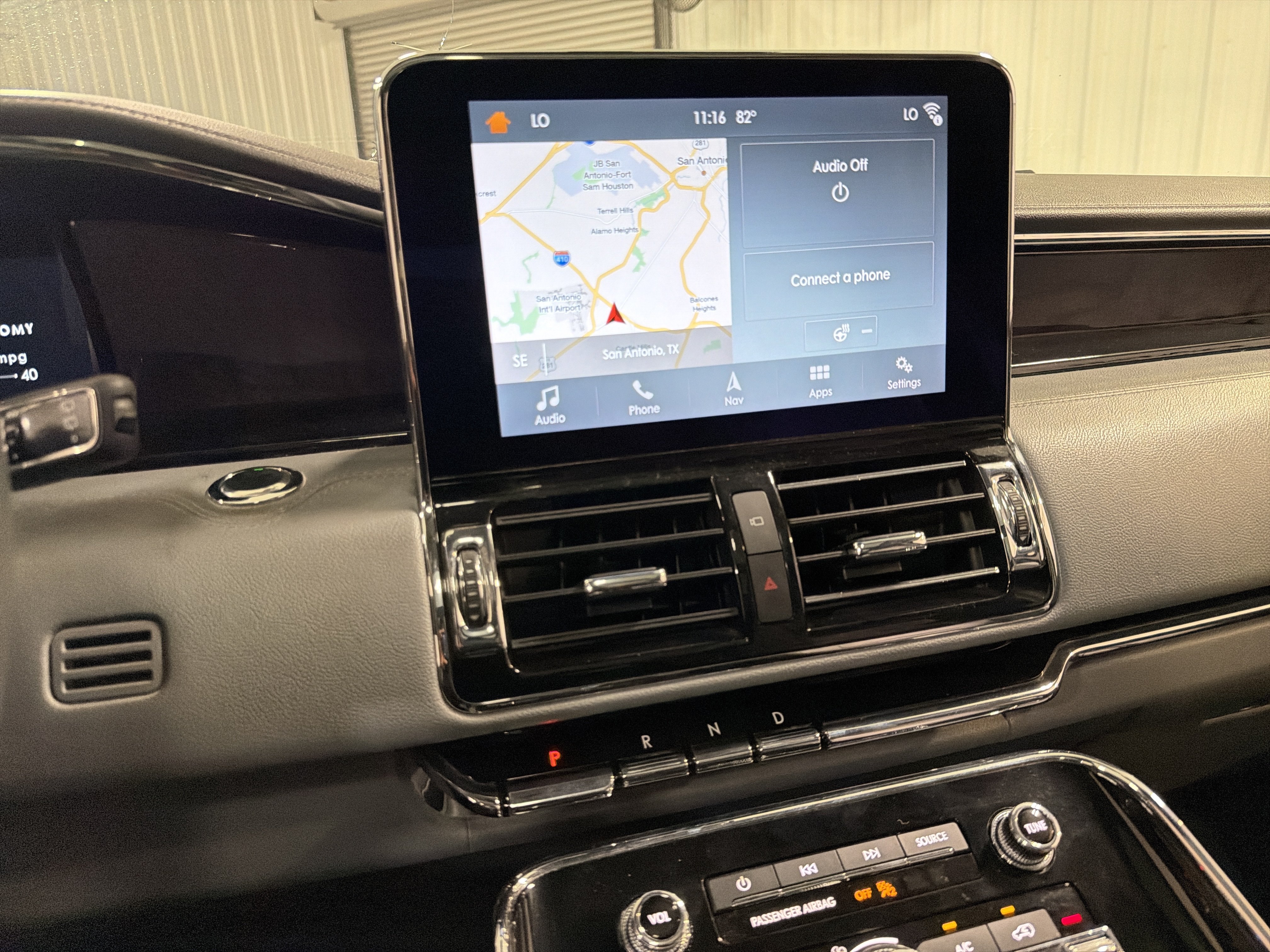Used 2019 Lincoln Navigator Select RWD image 19