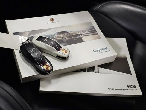 Used 2016 Porsche Cayenne GTS w/ Premium Package Plus image 38