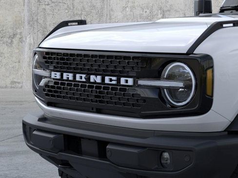 New 2025 Ford Bronco Outer Banks image 19