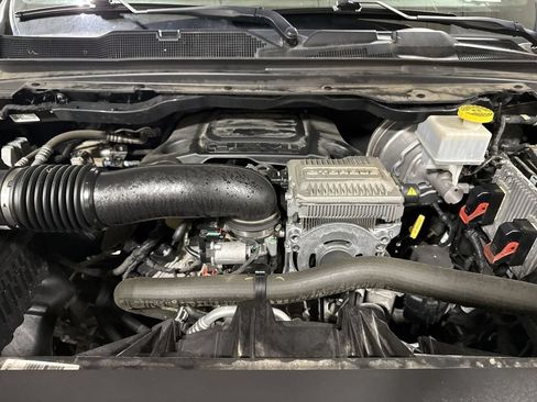 Used 2022 RAM 1500 Big Horn AWD/4WD image 25